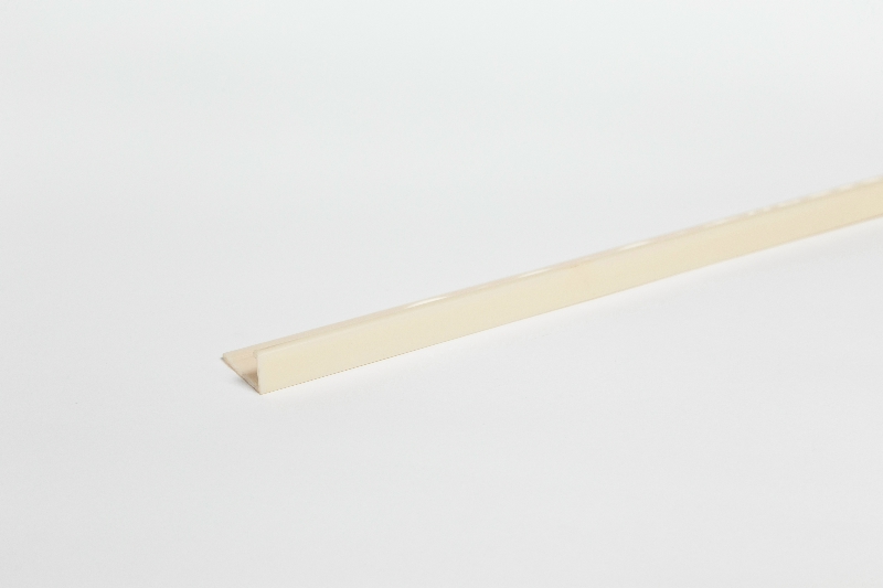 PVC élvédő L Cezar 10 mm (102) elefántcsont 2,5M